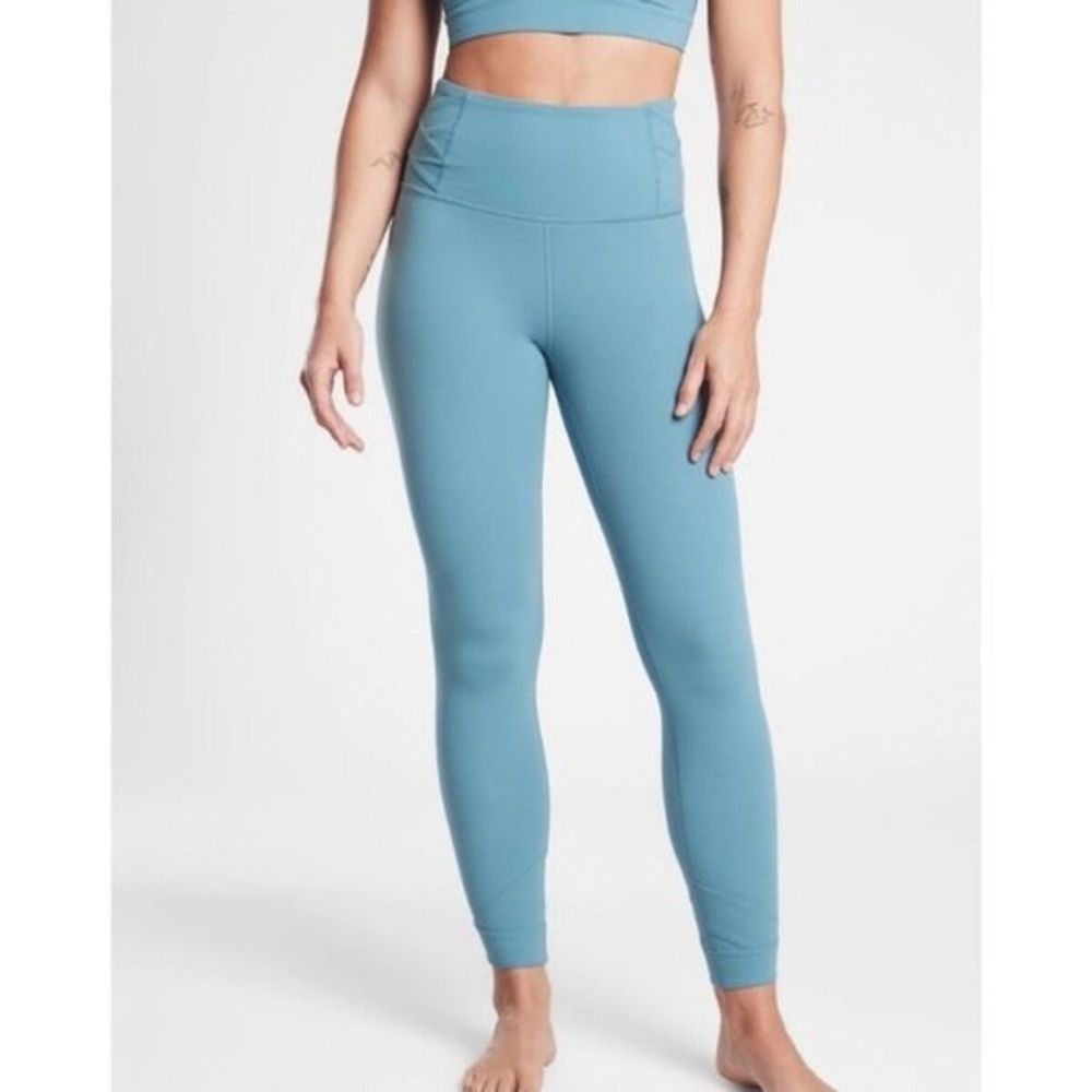 Athleta Elation Pirouette 7/8 Legging